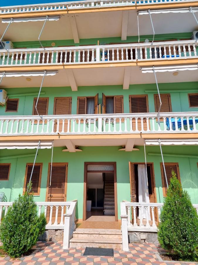 Apartment Celaj Velipojë Buitenkant foto